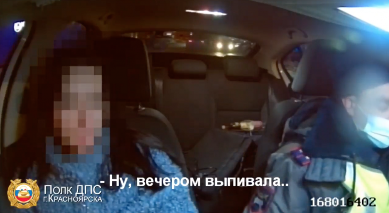 Трёх пьяных красноярок поймали за&nbsp;рулём в&nbsp;Международный женский день. Видео 