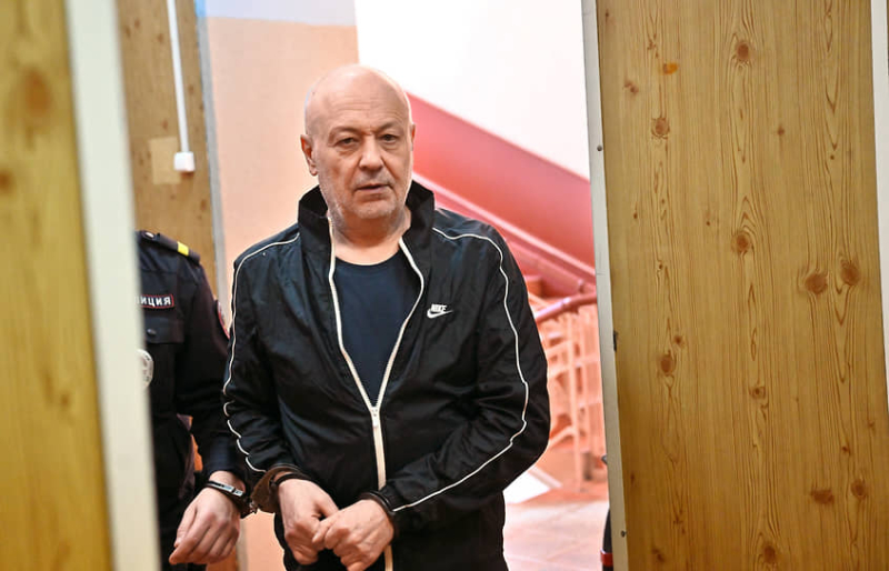 У Александра Сабадаша все меньше дел