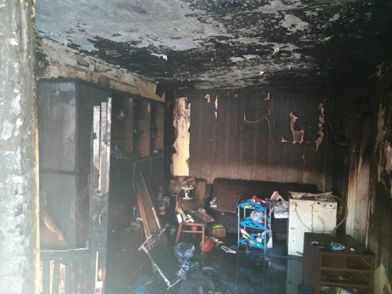 В Ангарске на пожаре погибла пожилая женщина, пострадал мужчина