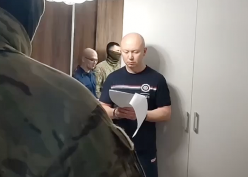 В Березовском районе задержали экс-депутата. На него завели четыре уголовных дела