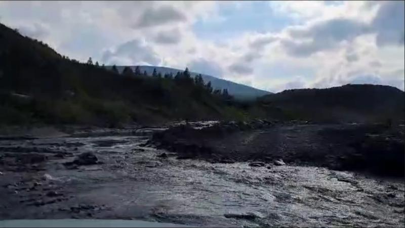 В Иркутской области дожди и реки размыли пять дорог