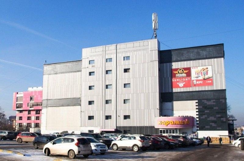 В иркутском ТРЦ &laquo;Карамель&raquo; мужчина погиб, упав в шахту лифта