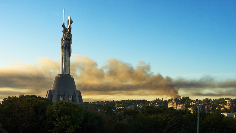 В Киеве остановились все ветки метро