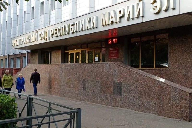 В Марий Эл подрядчик &laquo;бесплатно&raquo; отремонтировал Звениговскую ЦРБ