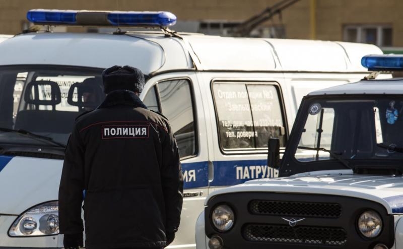 В Новосибирске мужчина обстрелял пятерых человек в кафе