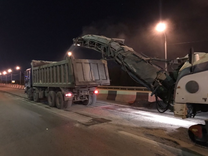 В Новосибирске планируют закончить ремонт дороги до Толмачева в октябре