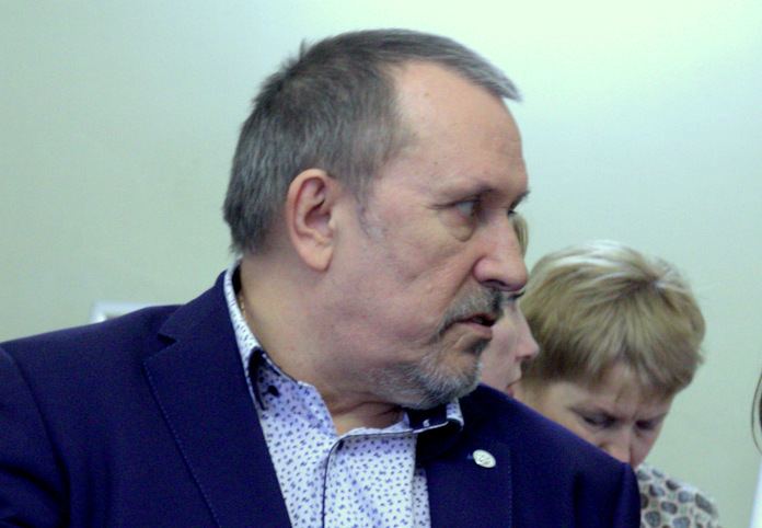 В Новосибирске продлили арест бывшему директору театра «Красный факел»