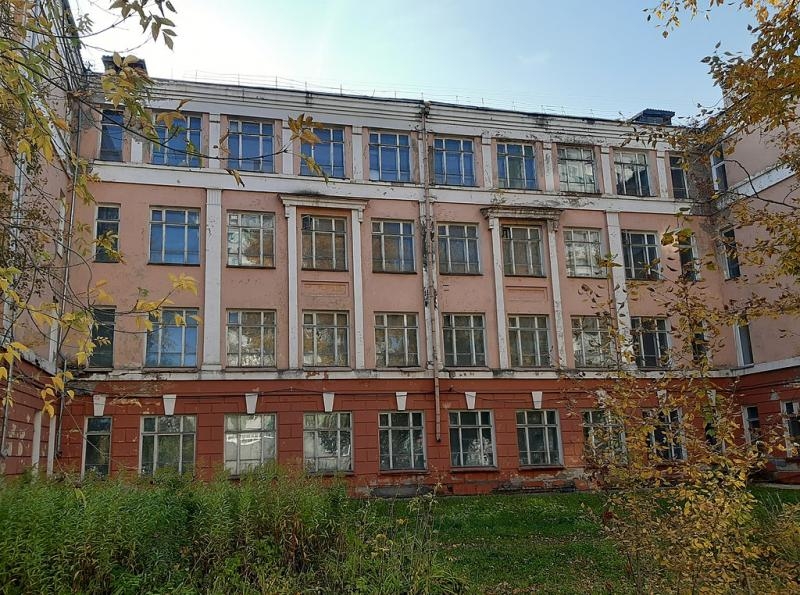 В Новосибирске снесут аварийную школу №57