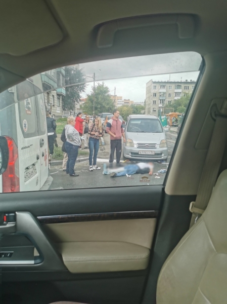 В Новосибирске &laquo;Тойота&raquo; сбила двух людей на пешеходном переходе