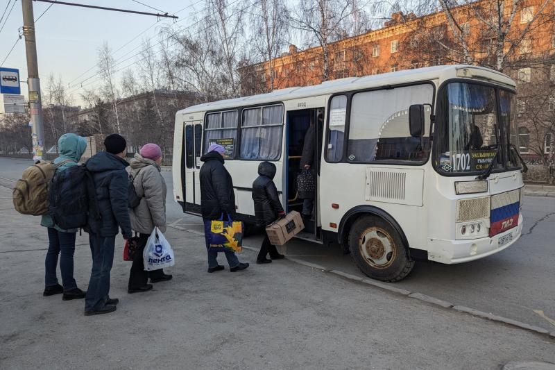 В Новосибирской области запустили дачные автобусы