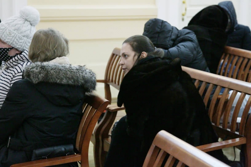 В организованной преступной группе косметикой и не пахло