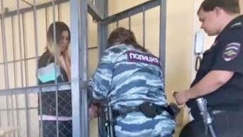 В Саянске мать избила двух детей до больницы