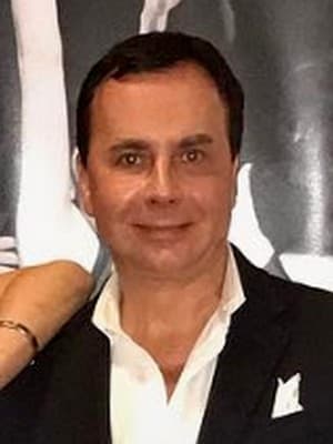 Валентин Иванов