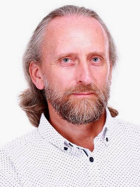 Валерий Синельников