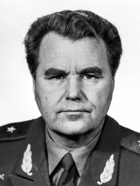Владимир Шаталов
